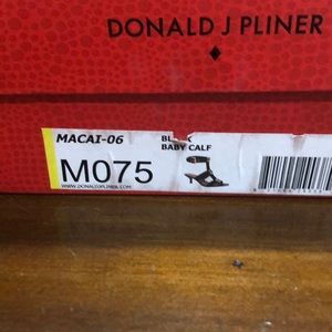 Donald J Pliner sandals